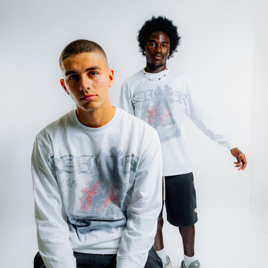 WHITE LONGSLEEVE T-SHIRT