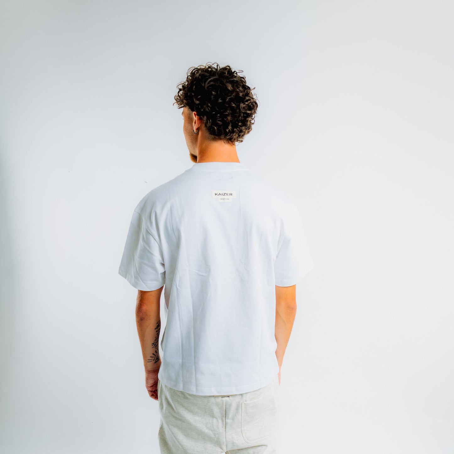 WHITE LABEL T-SHIRT